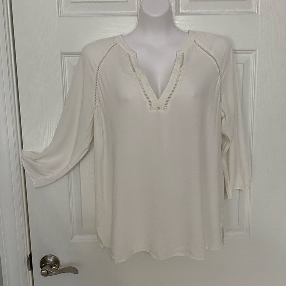 White cut out Express top, size M - Picture 2 of 7